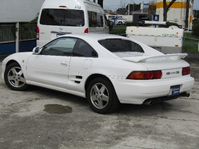 トヨタ MR2